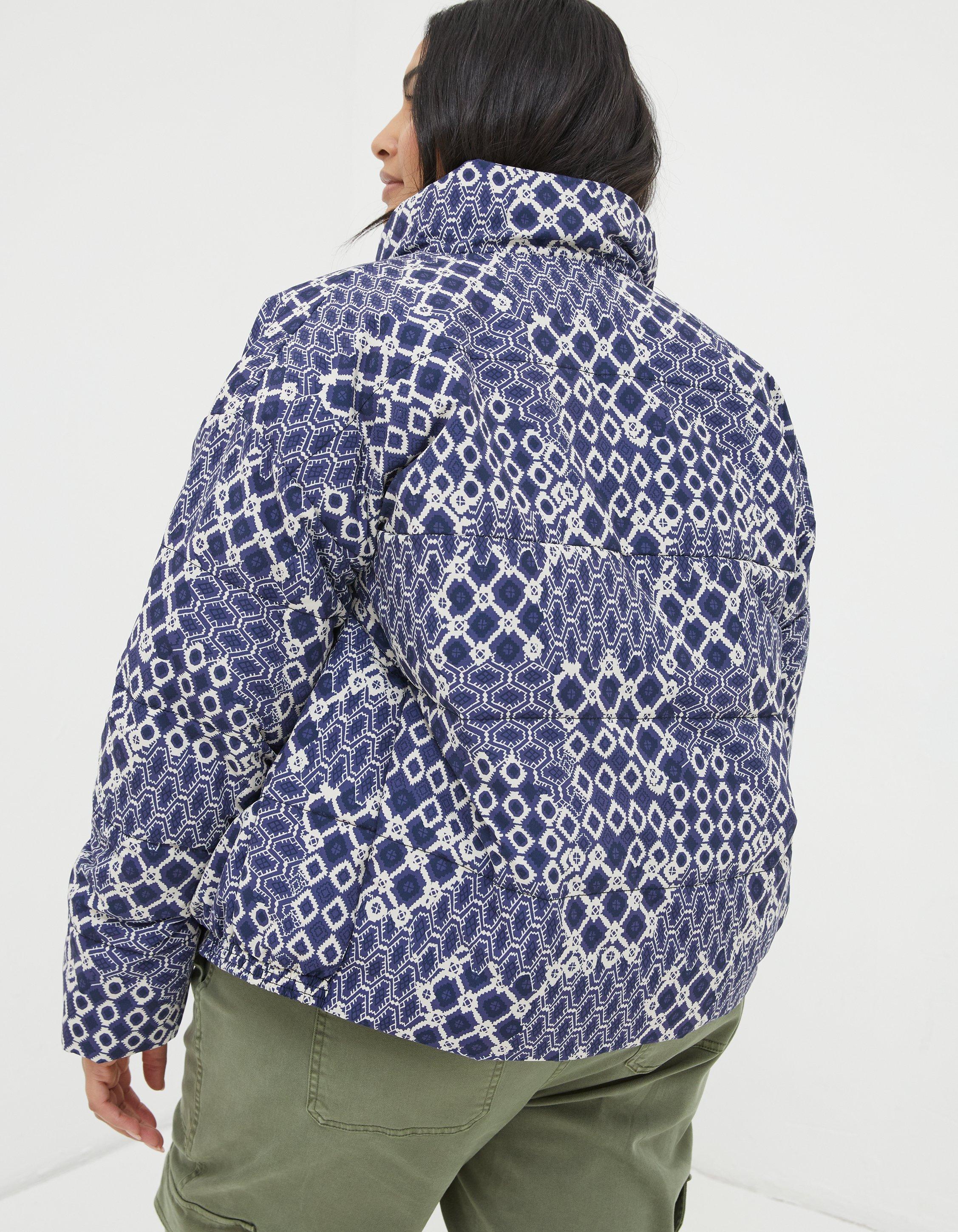 Patterned puffer outlet jacket