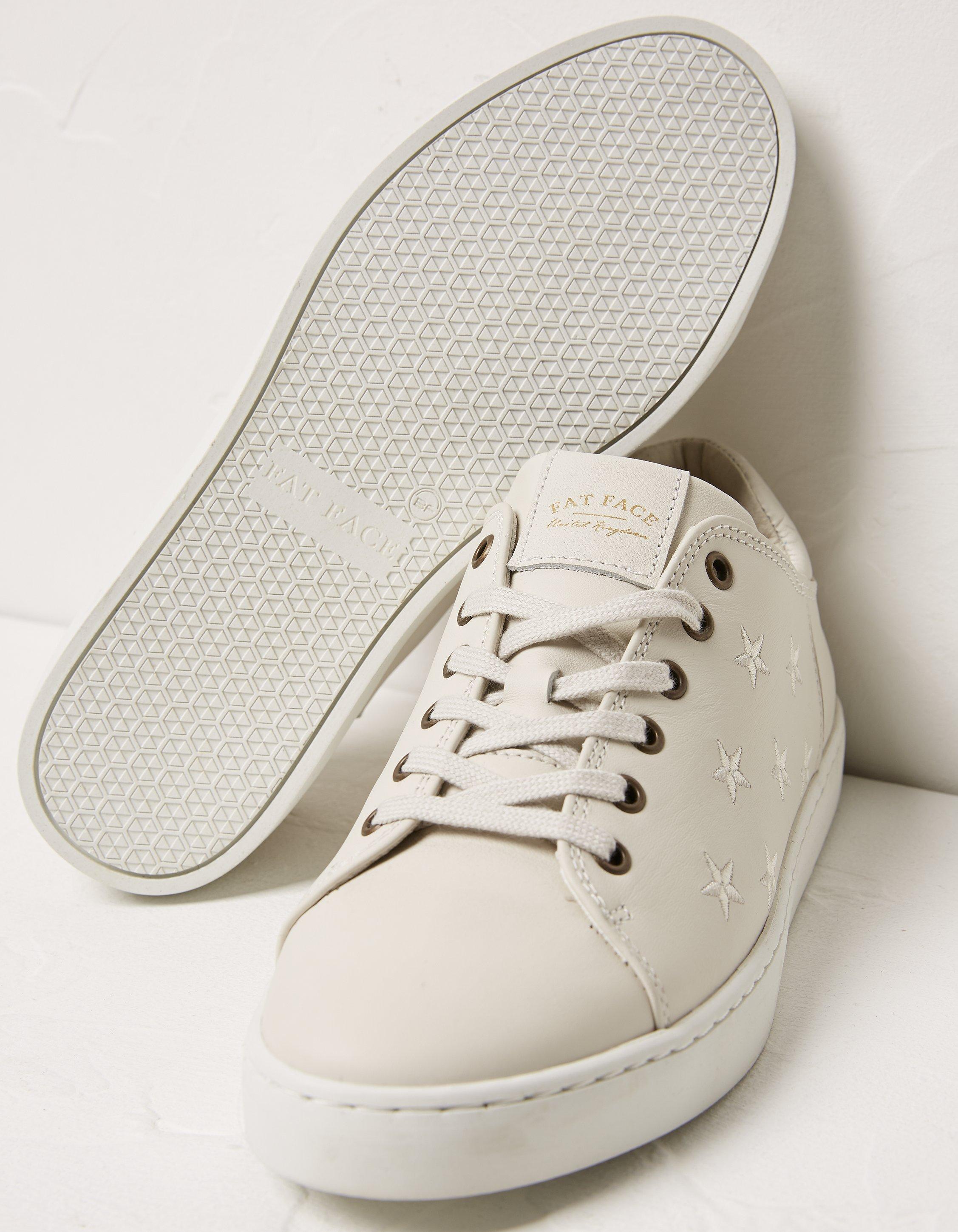 White leather hotsell star trainers