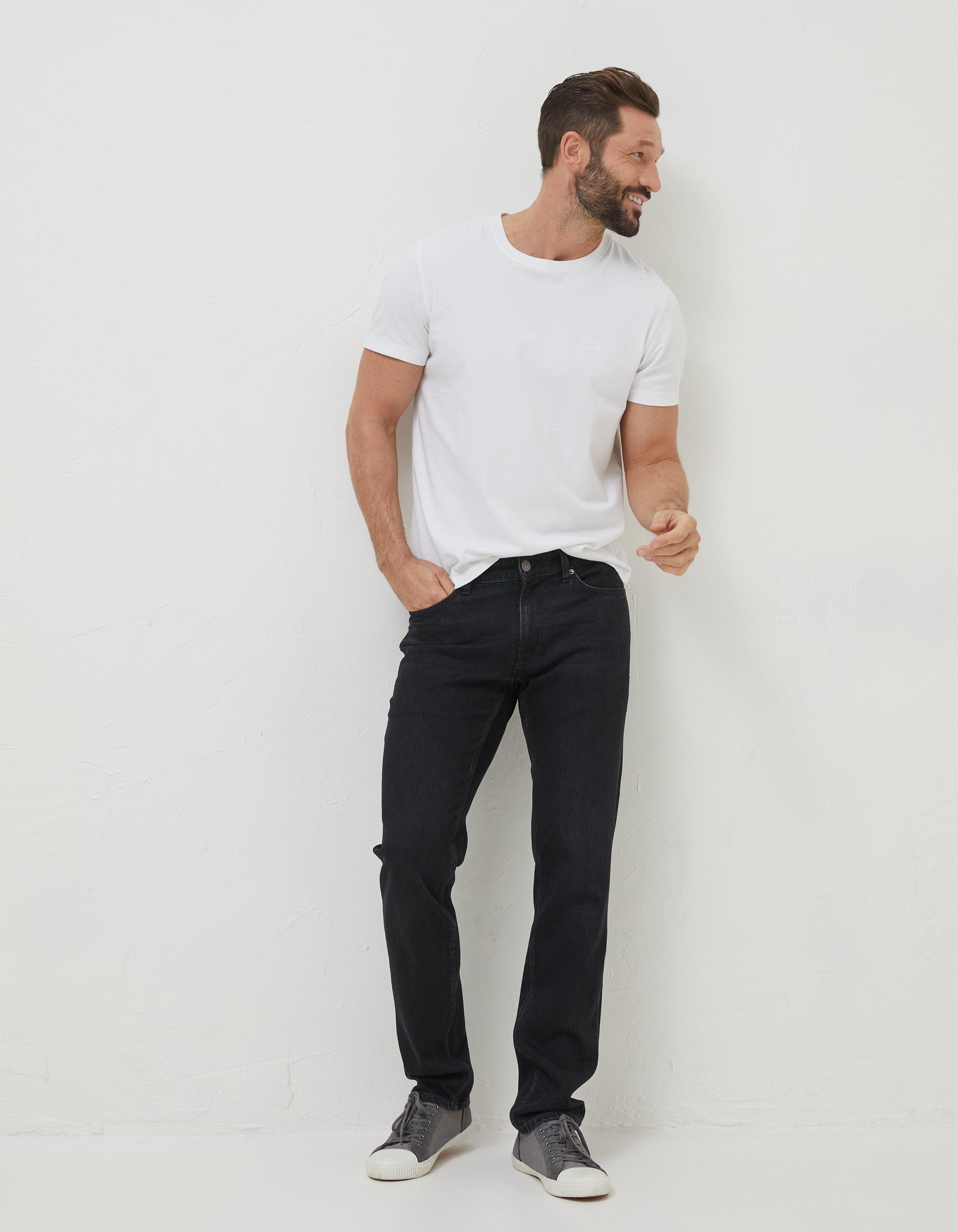 How to Reverse Colour Fading in Black Jeans: 12 Steps