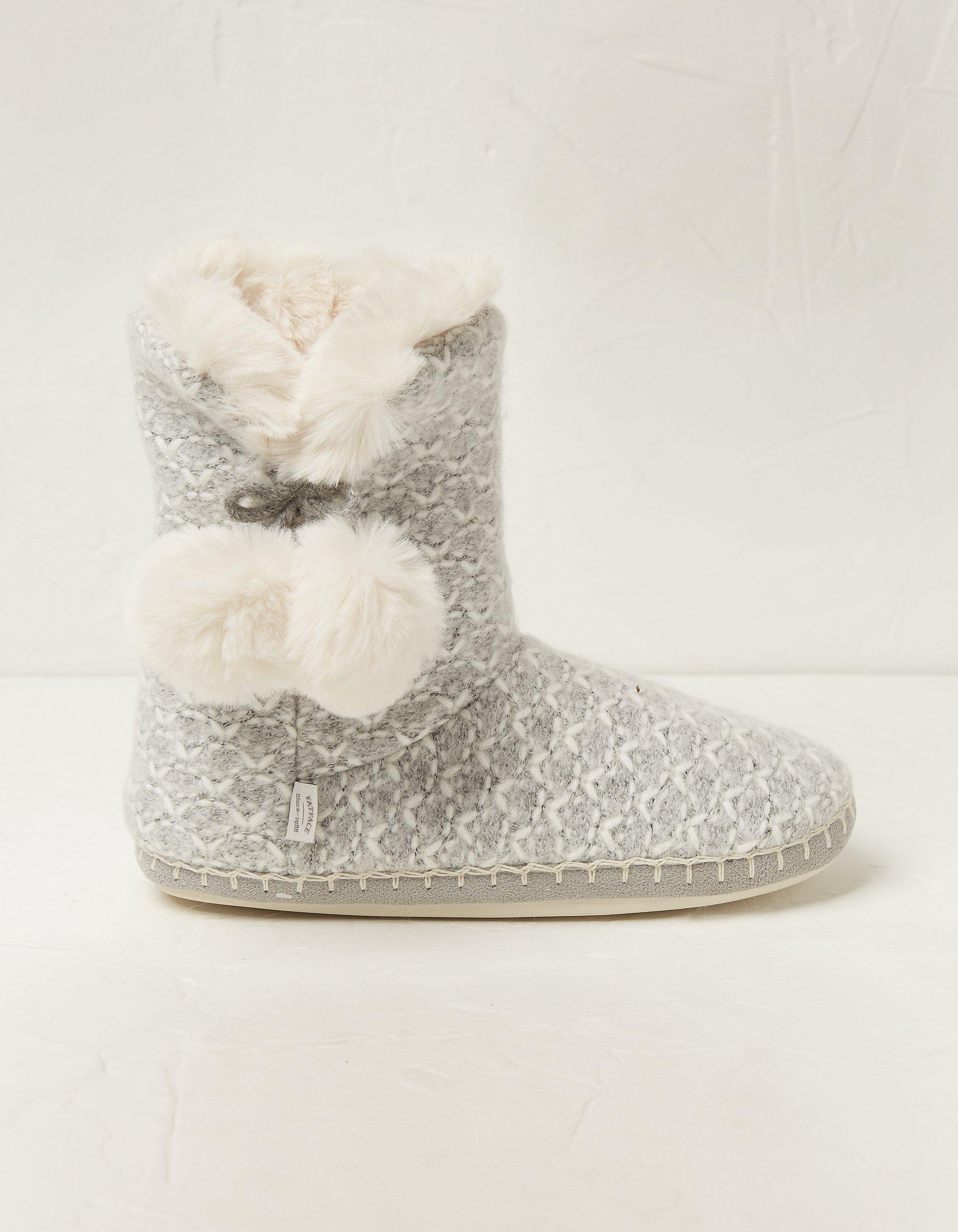 Cream on sale slipper boots