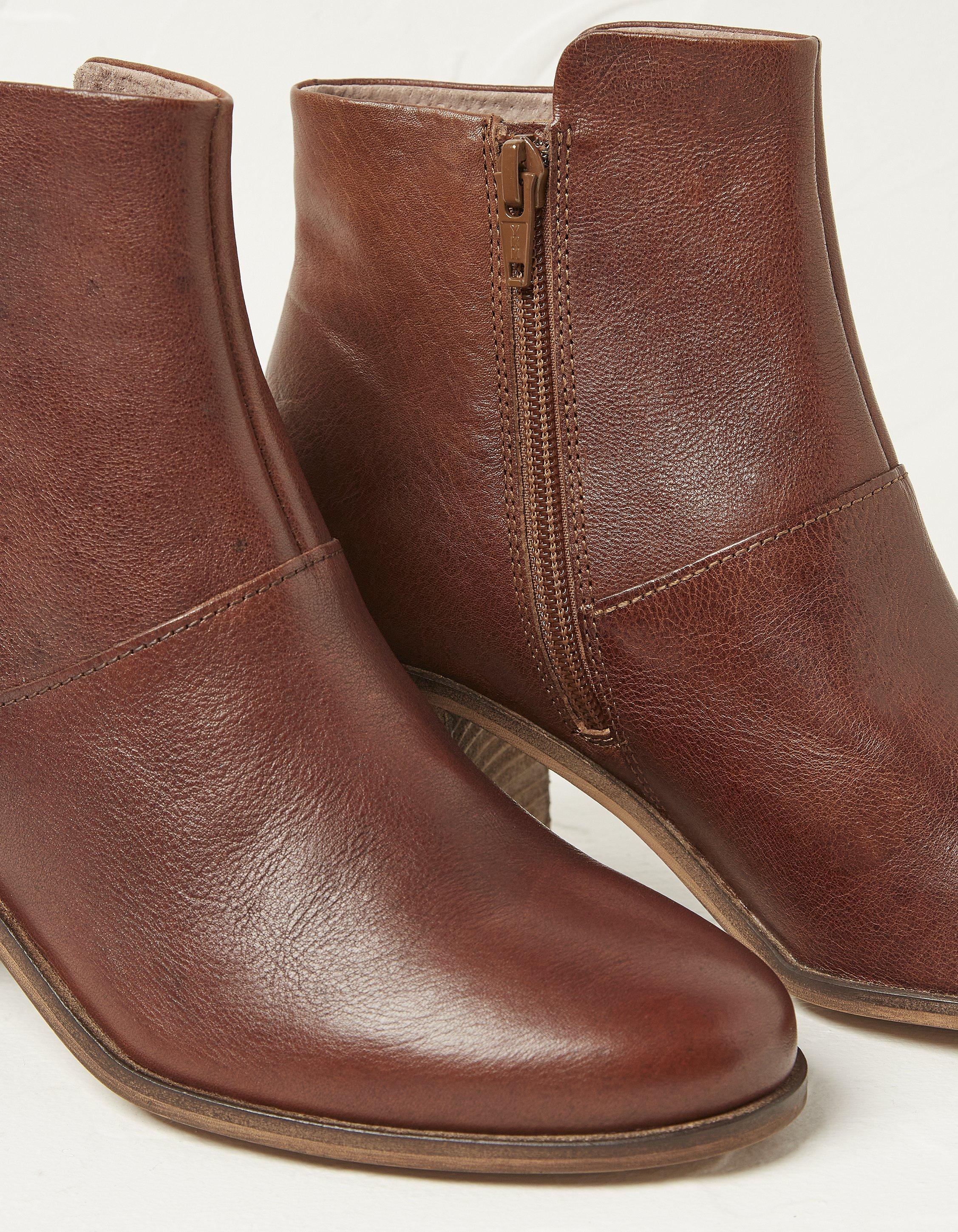 Fat face hotsell brown ankle boots