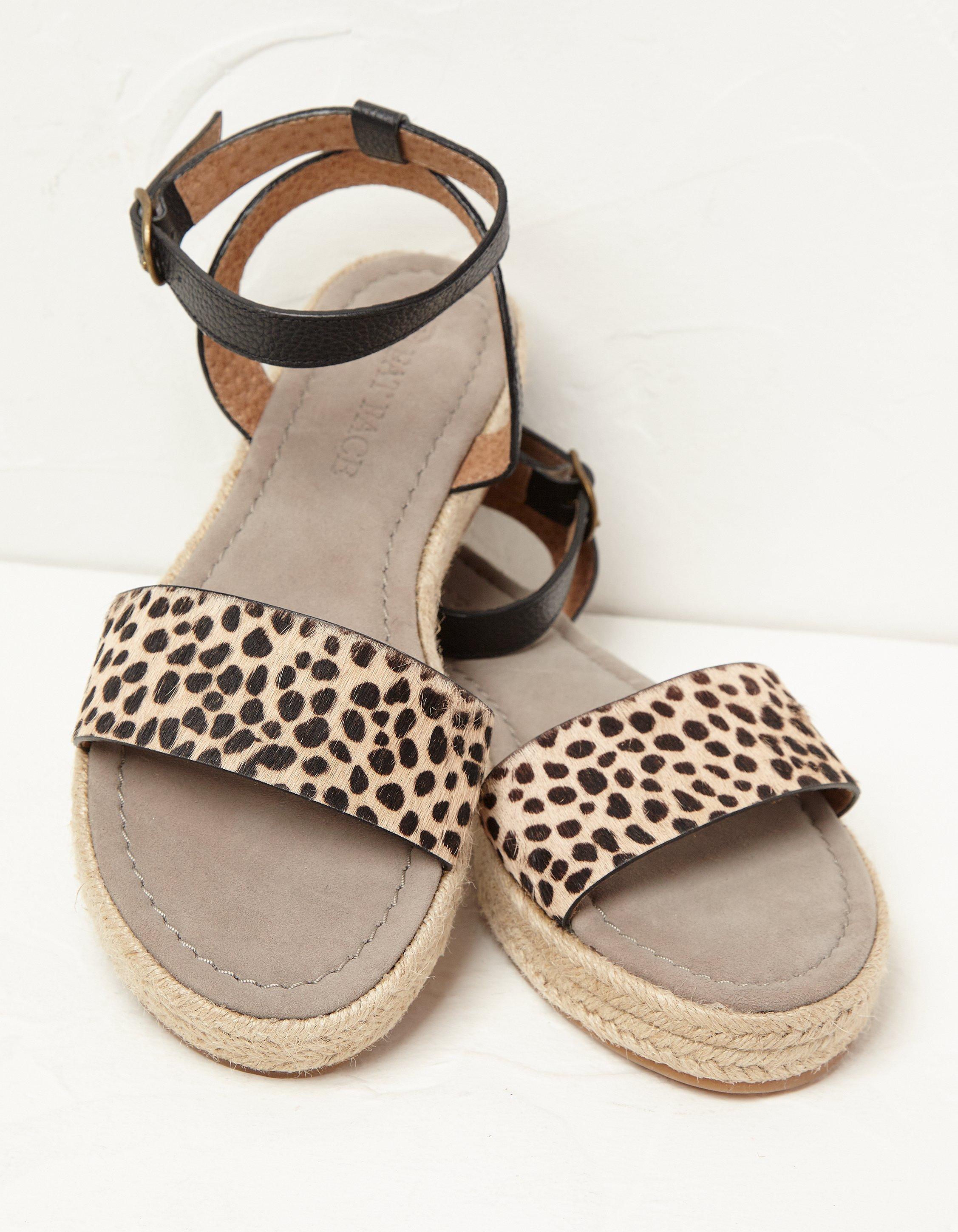 Flat 2025 espadrilles sandals