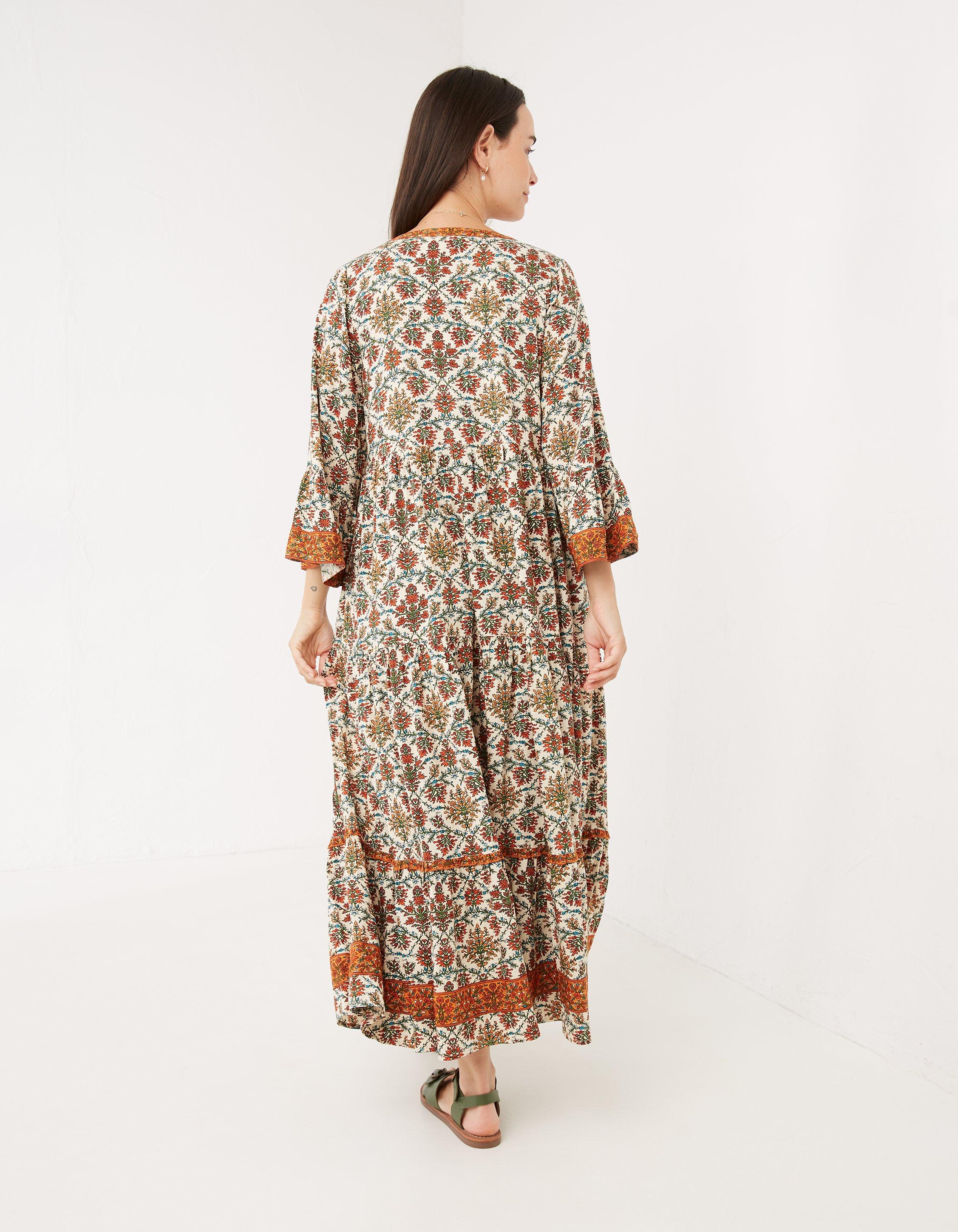 FatFace - Dance like no one's watching (but dress like they are!)​​​​​​ Our  Lila Boheme Trapeze Dress is simply perfect. It's shape, colours,  detailing, print; there is a lot to love.​​​​​​​  women/clothing/dresses/lila-boheme