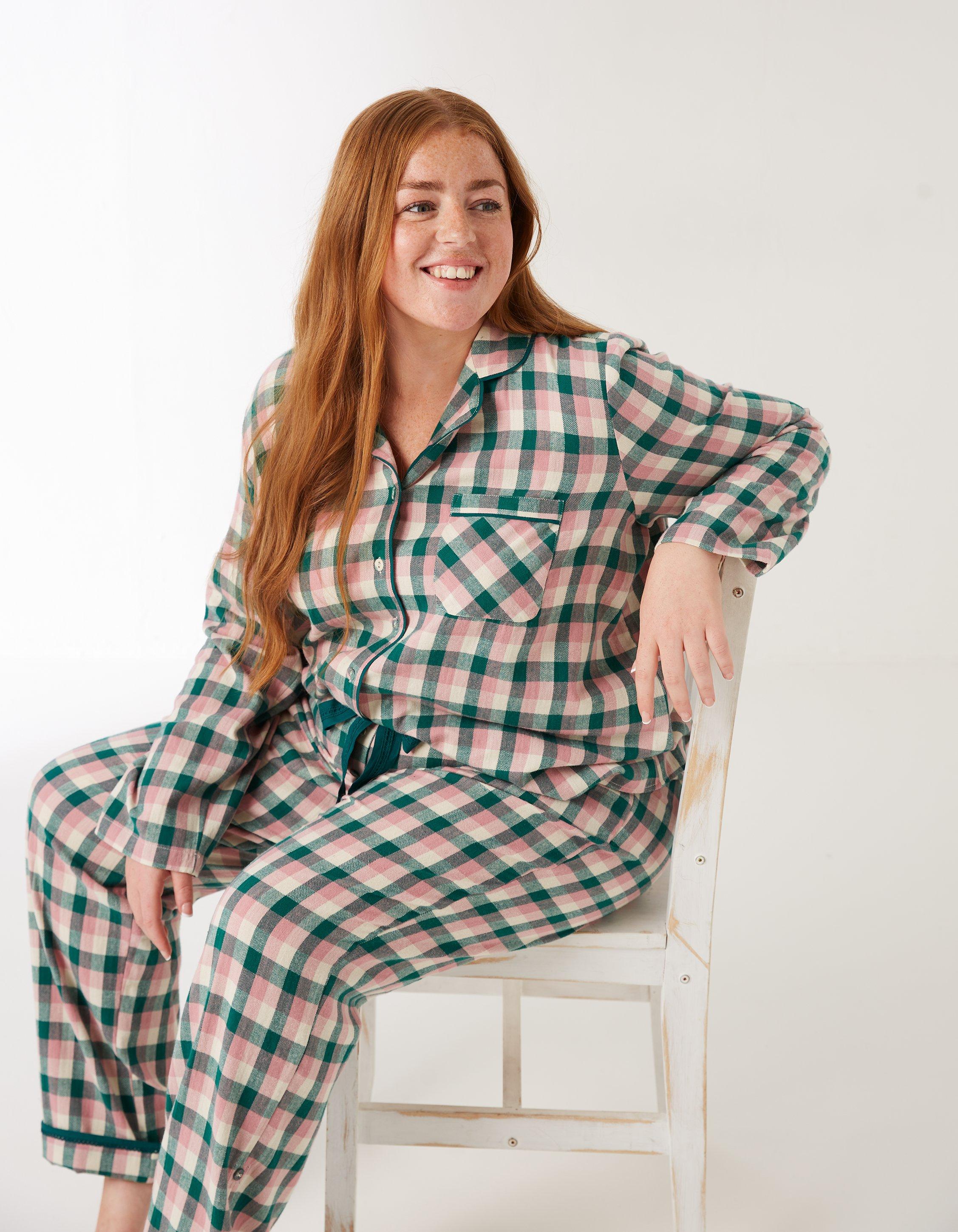 Wondershop Women's Plus Size Buffalo Check Flannel Pajama Set 