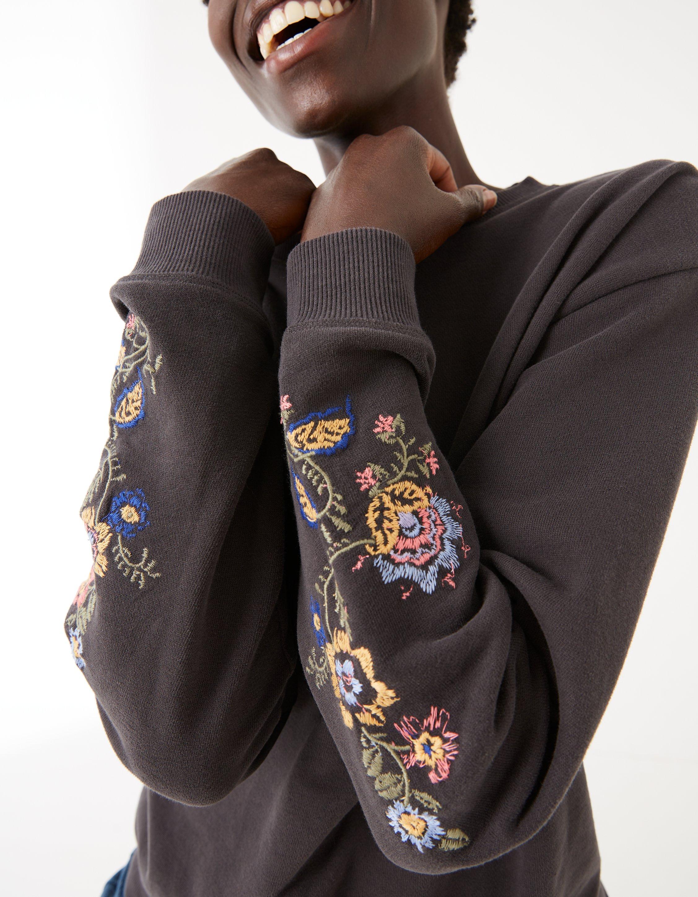 Floral Embroidery Detail Crew Neck Sweater