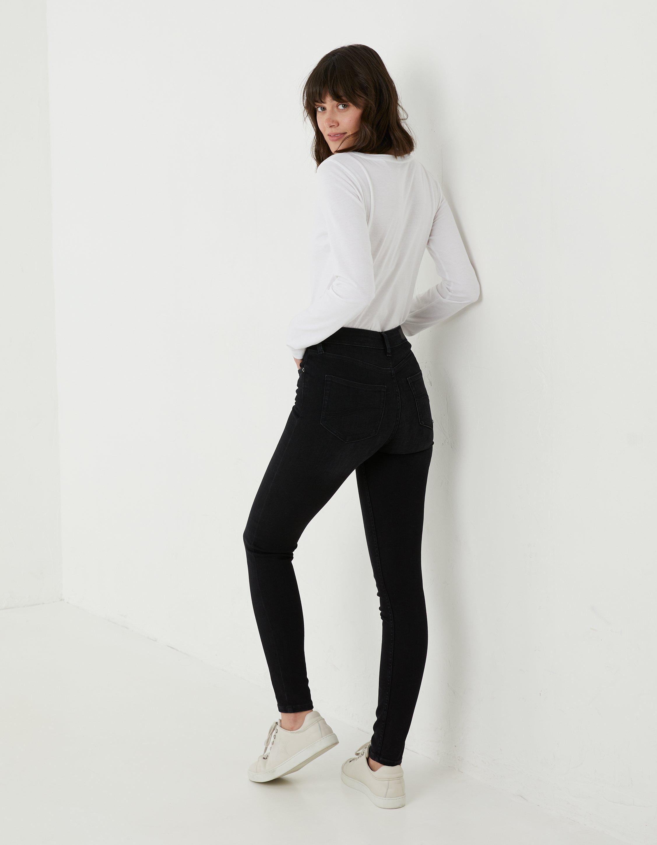 SALE: Super High Waisted Jeans In Black, Noisy May