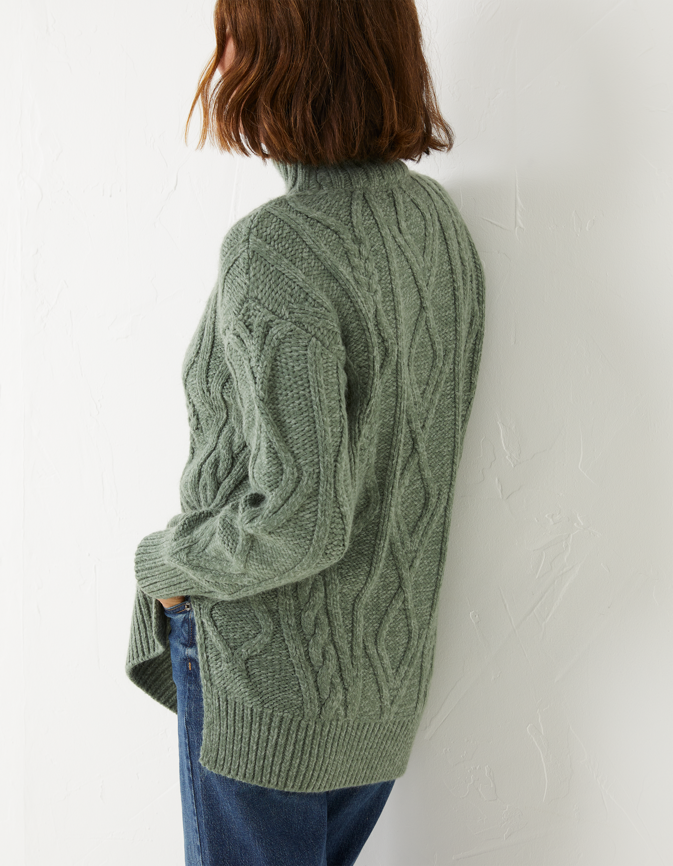 Fat face outlet cable knit jumper