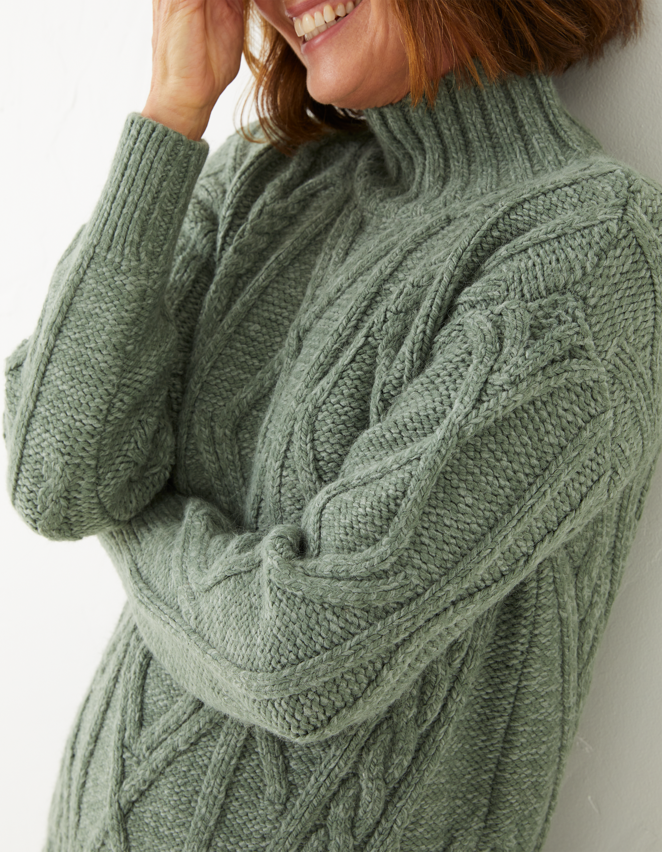 Fat face cable outlet knit jumper