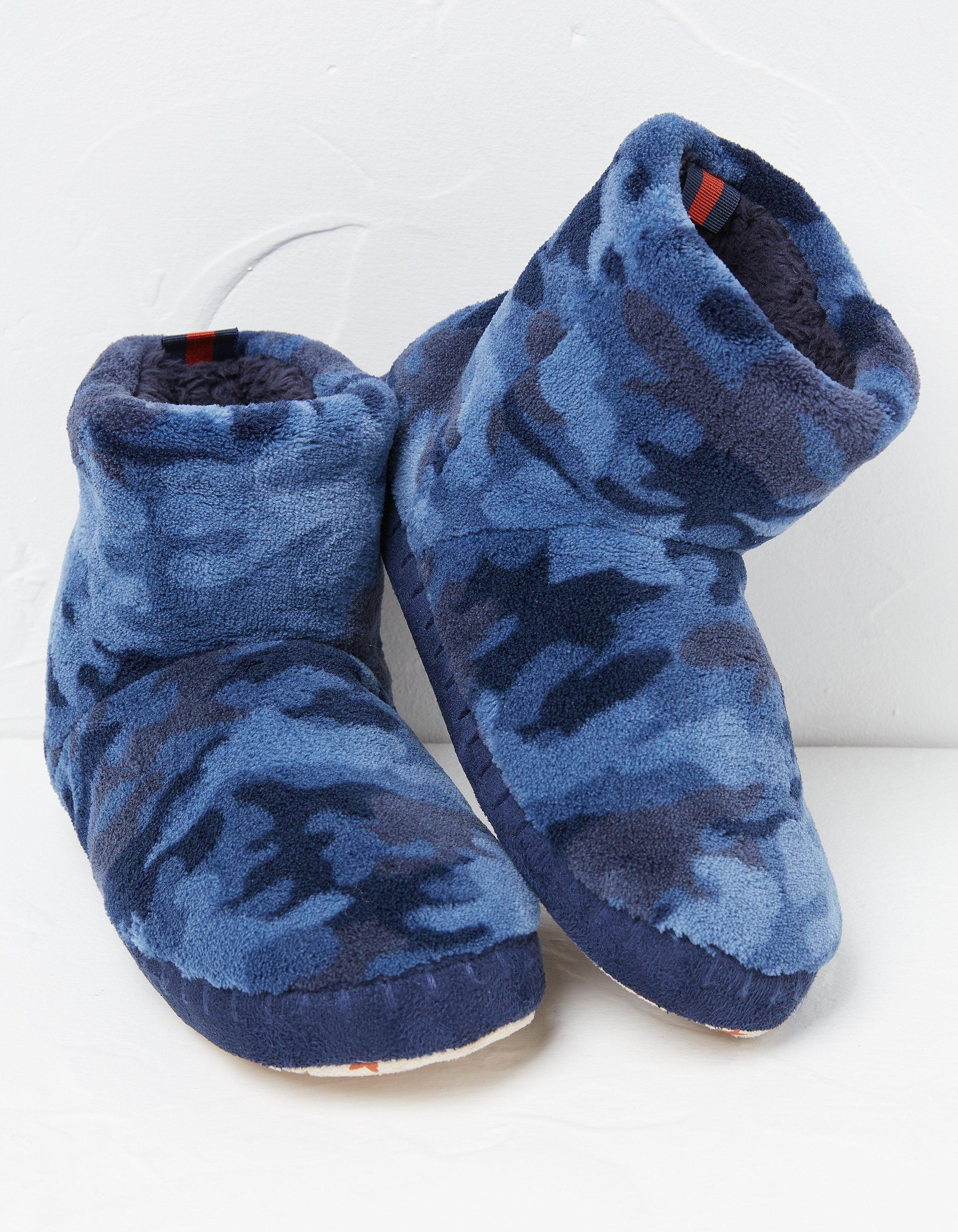 Camouflage slipper online boots