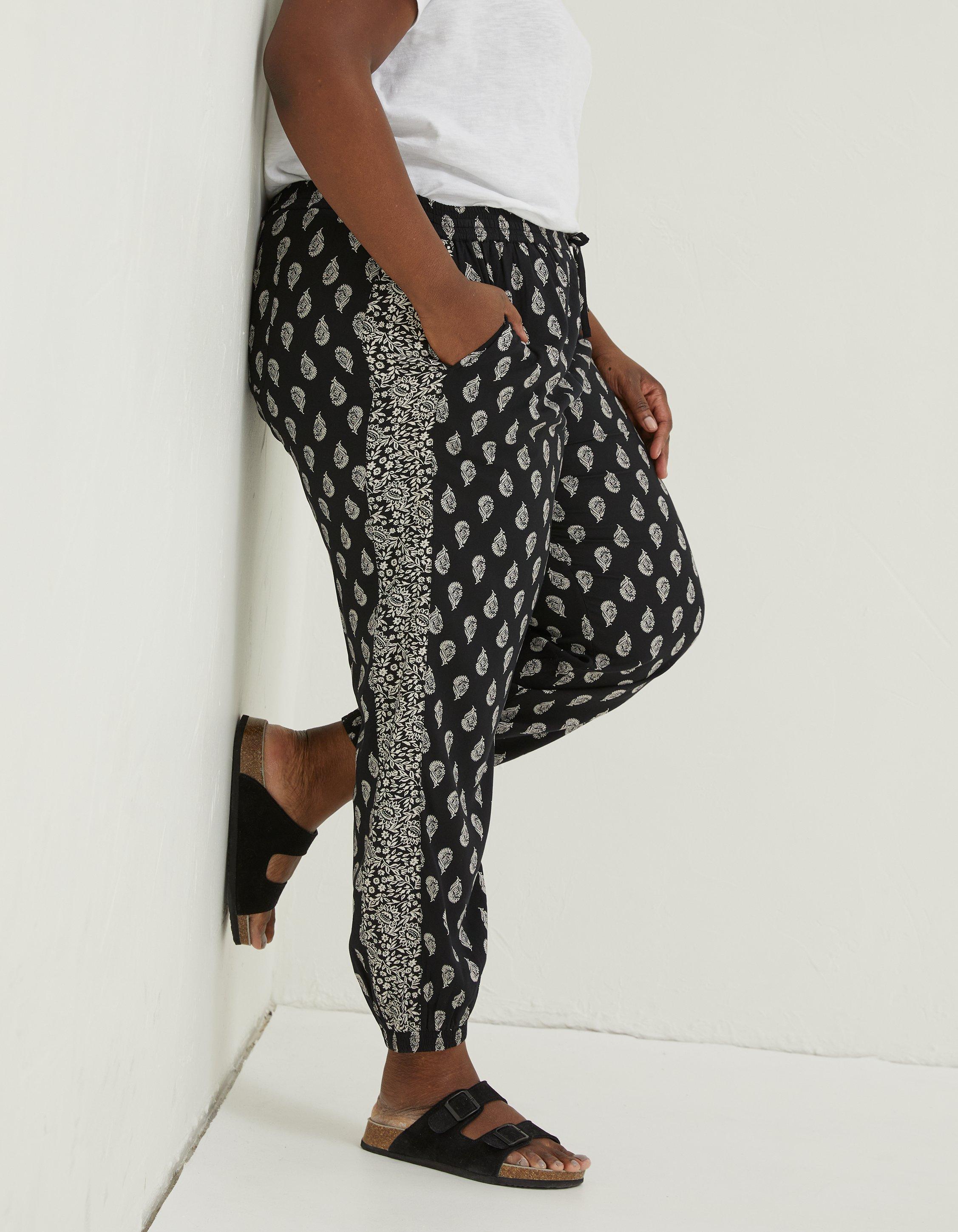 Batik Print Harem Trousers in LENZING™ ECOVERO™ Black