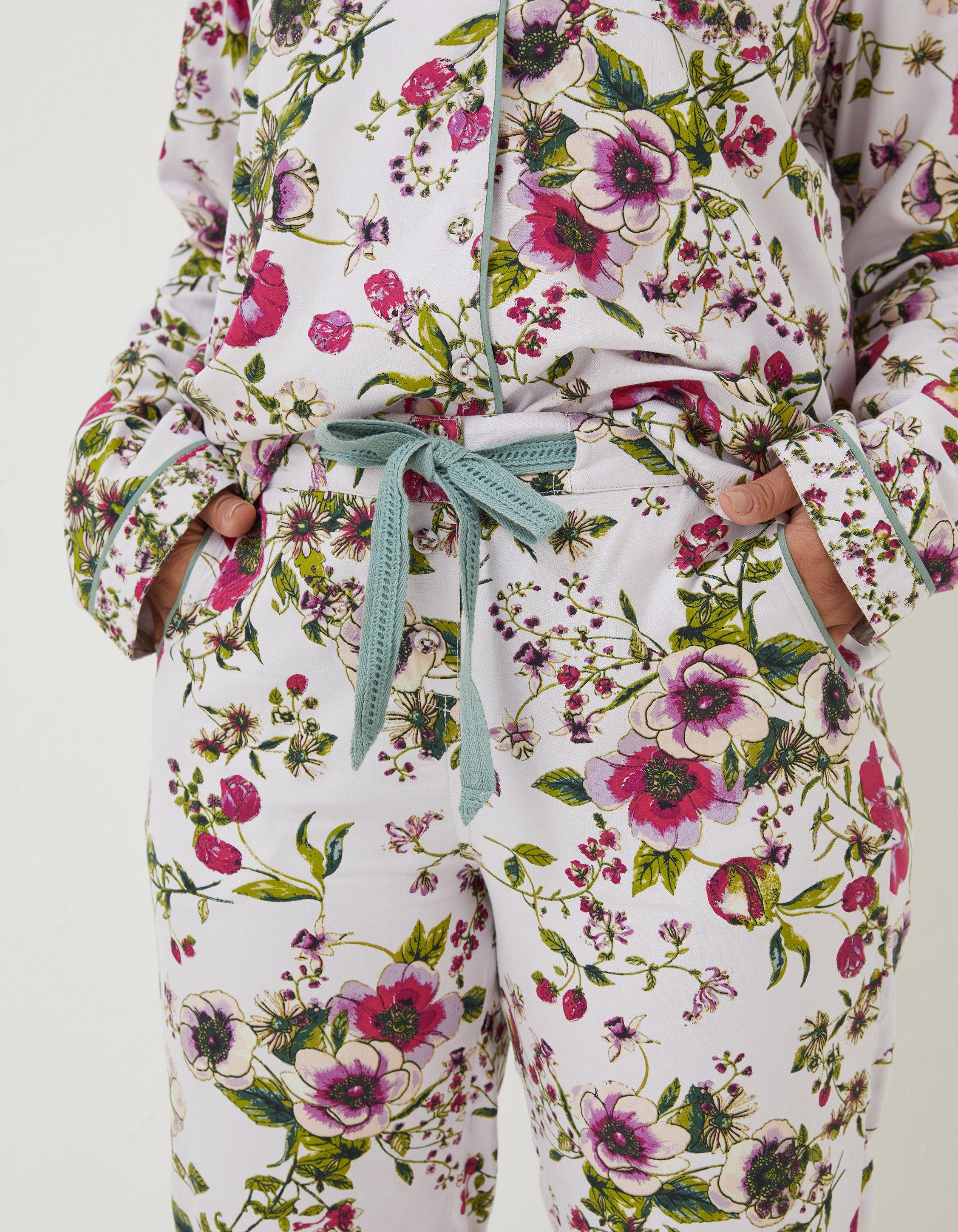 Brora Organic Cotton Floral Print Pyjama Set, Jade Lilac, XS
