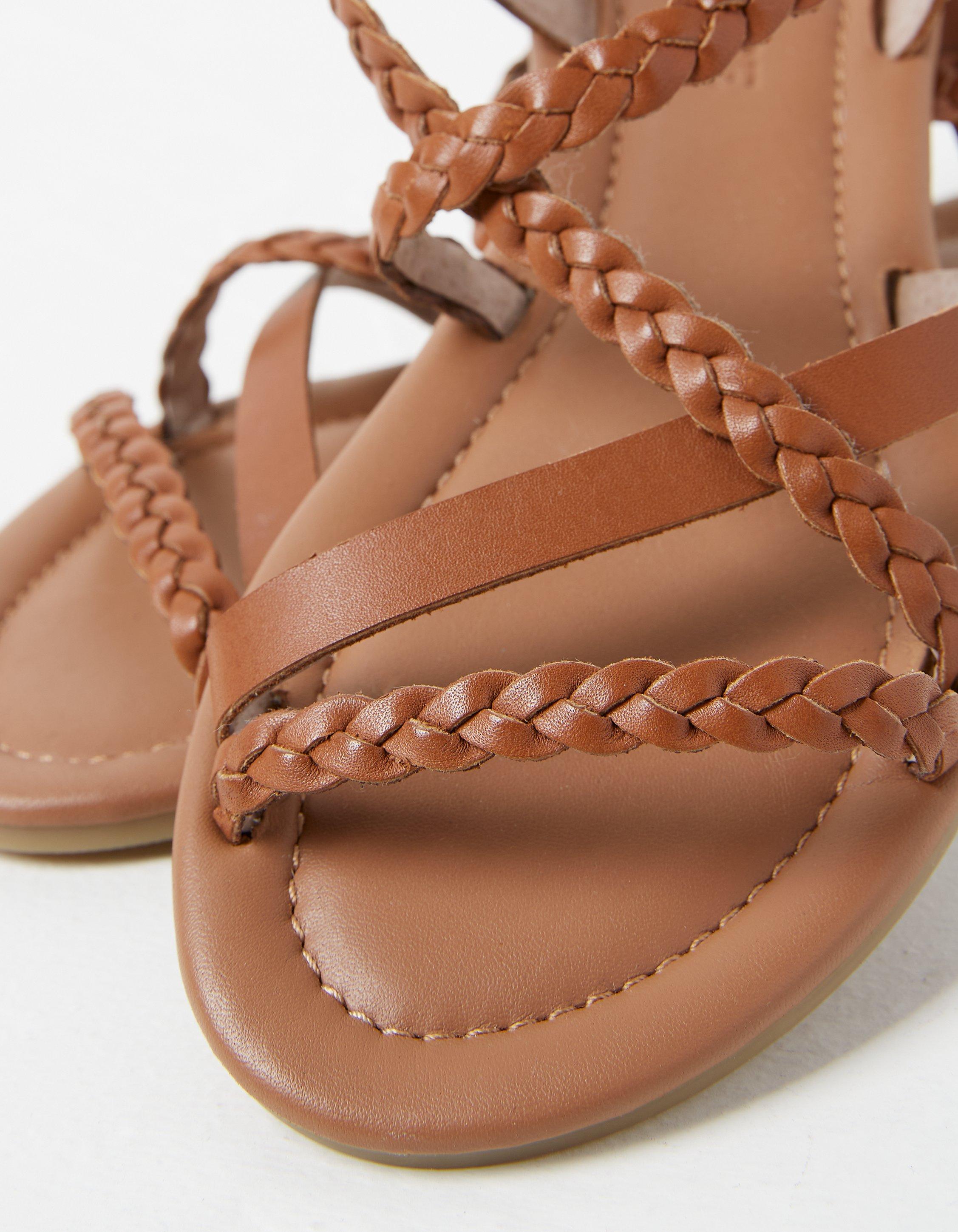 Ladies leather sandal braided, Brown