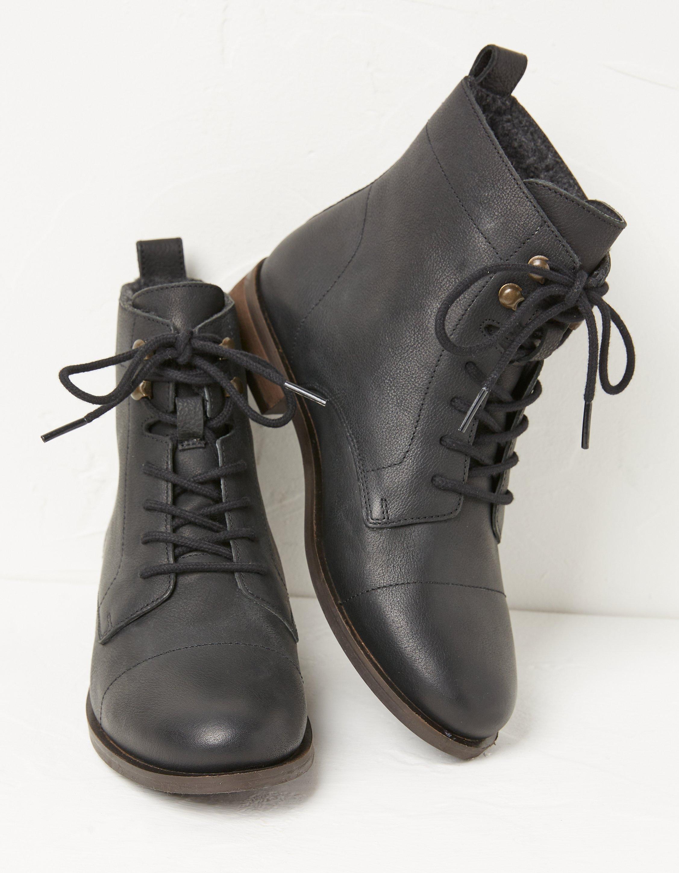 Leather lace store up ankle boots