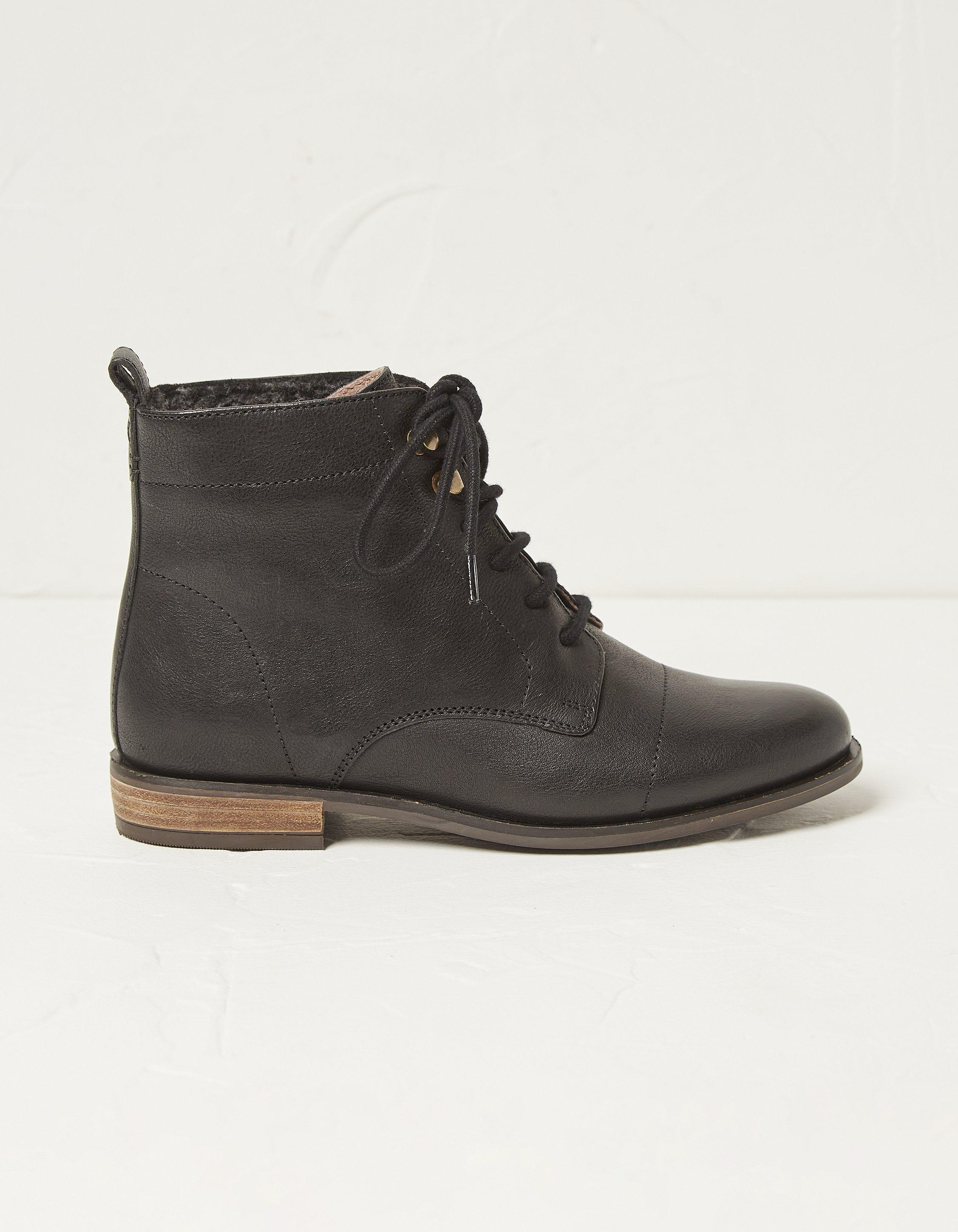 Fatface best sale grey boots