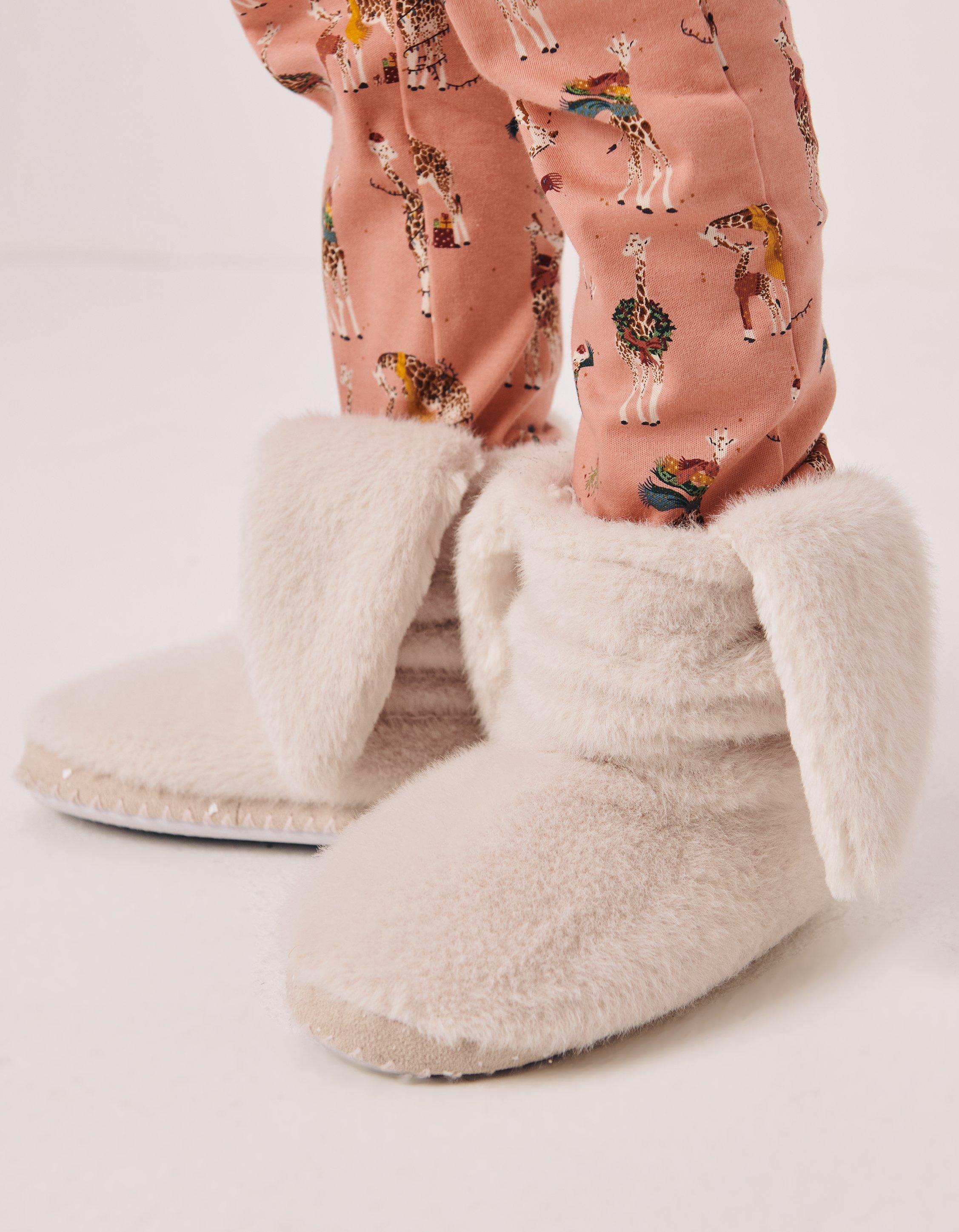 vækst Mainstream Formålet Girls Bunny Slipper Boots, Footwear | FatFace.com