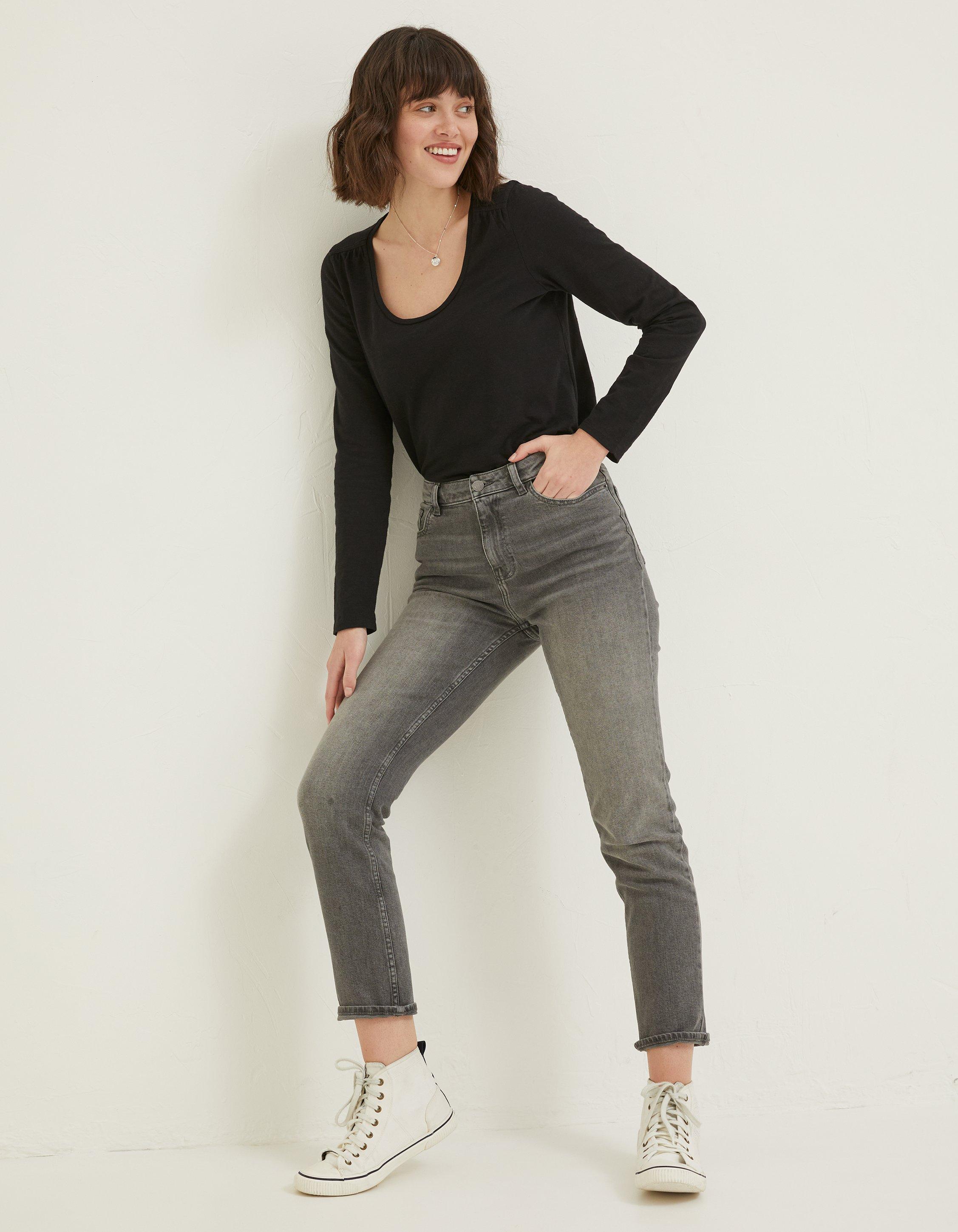 Levi's girlfriend jeans sale