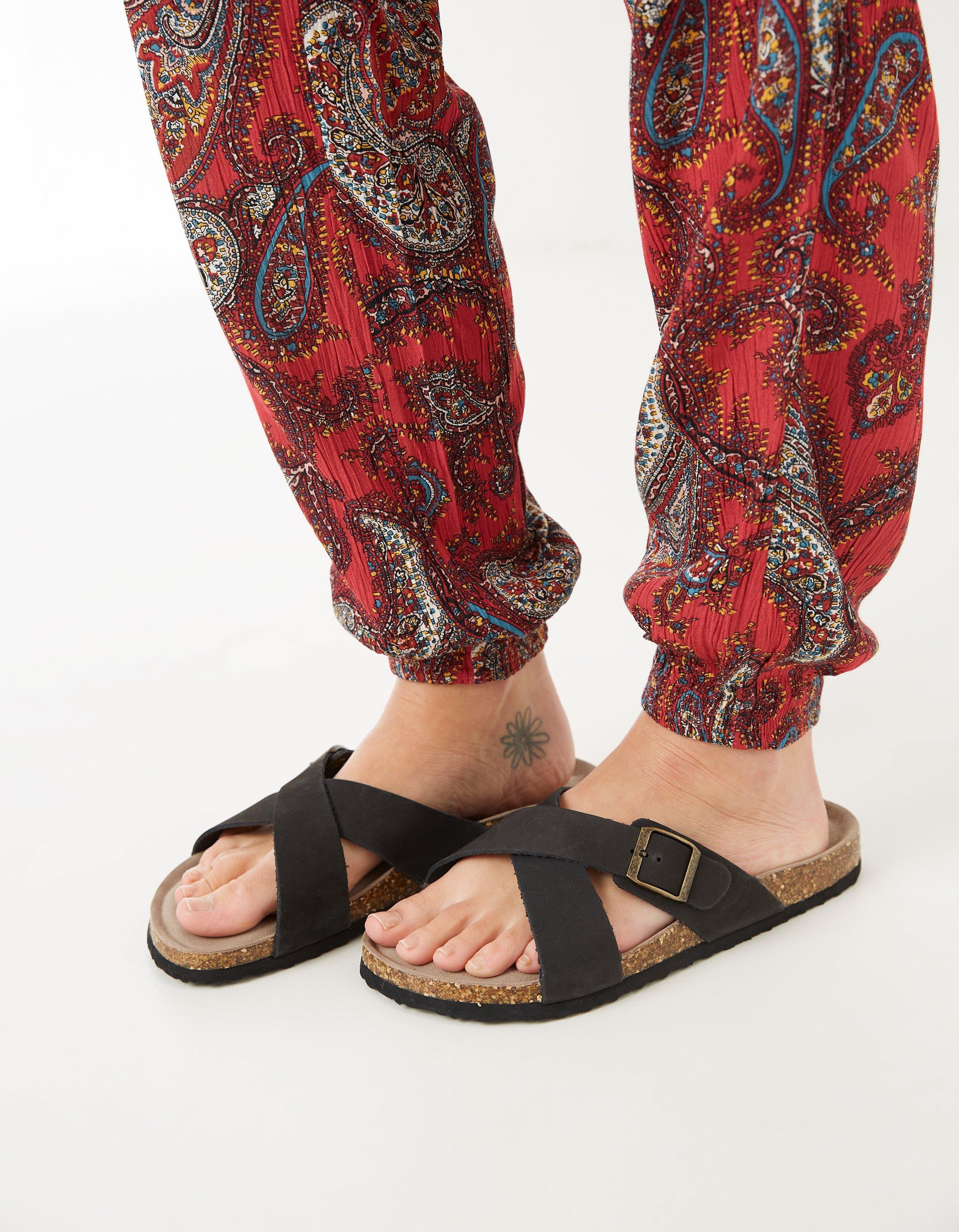 Fat face flip flops womens deals